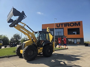 Buldoexcavator New Holland B115D, roti egale, Full option 120CP, cutie Powershift, cupa 4x1-88900eur - imagine 11