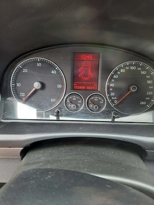 Vând VW Touran 2.0 TDI - imagine 6