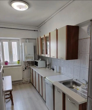 Apartament 3 camere-Capitol - imagine 7