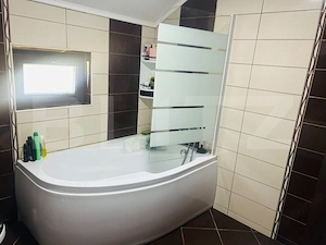 Casă de vânzare, teren de 1.000 mp, zona Titu - imagine 8