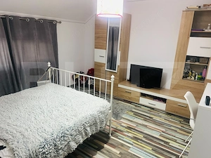 Casă de vânzare, teren de 1.000 mp, zona Titu - imagine 10
