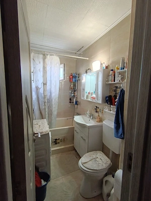 Apartament 2 camere, 50 mp, zona Central  - imagine 11