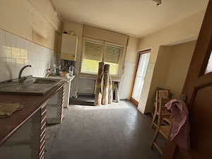 De vanzare Apartament Etajul 1 Micro 16/Zona Foarte Buna - imagine 4