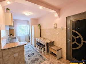 Apartament 3 camere, decomandat, etaj1,  boxa 14 mp, 2 balcoane, Triaj, Brasov - imagine 8