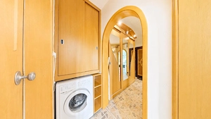 Apartament de închiriat | Potrivit pentru studenți sau un cuplu | Zona Intim - imagine 7