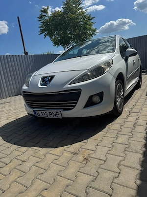 Peugeot 207, an 2011 Hdi - imagine 3