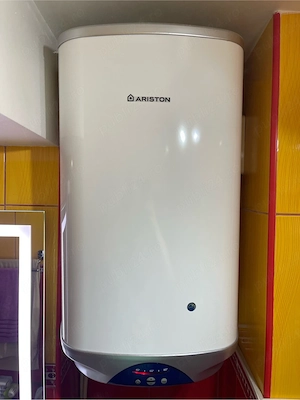 Vand boiler electric Ariston Titanium Plus 80 l
