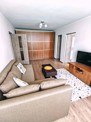 apartament 2 cam Micro 16 - imagine 6