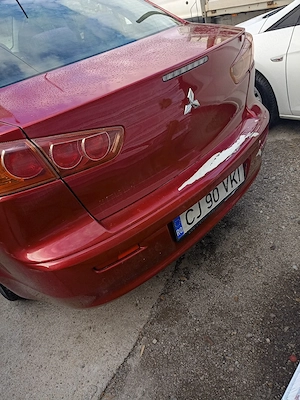 Mitsubishi Lancer 2.0 - imagine 5