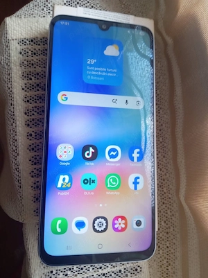 Vând Samsung A05s. 