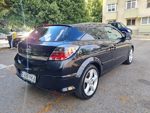 Opel astra h gtc 1.6 benzina - imagine 4