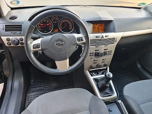 Opel astra h gtc 1.6 benzina - imagine 8