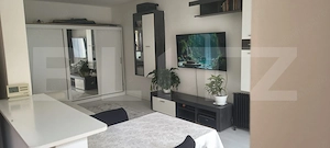 Apartament decomandat, 40 mp, etaj 1, zona Porii - imagine 2