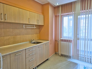 OSTROVENI - Etaj 1 - Spatiu cu vizibilitate stradala - Cabinet medical birouri - imagine 12