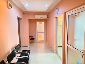 OSTROVENI - Etaj 1 - Spatiu cu vizibilitate stradala - Cabinet medical birouri - imagine 7