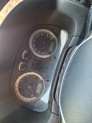 Dezmembrez Volkswagen Golf 4 1.4 benzină + GPL   Mașină perfect funcțională - imagine 3