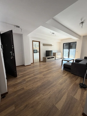 Inchiriez apartament mare cu 3 camere  langa Kaufland Dumbravita - imagine 2