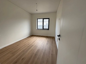 Locuinta premium! Casa single,4 camere,2 bai,teren 450mp,view superb! - imagine 6