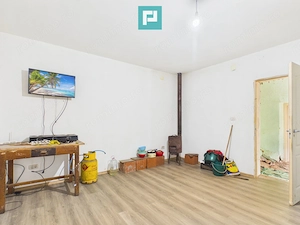 CASĂ ÎN ZERIND PE PRINCIPALĂ CU TEREN DE 1440 MP - imagine 2