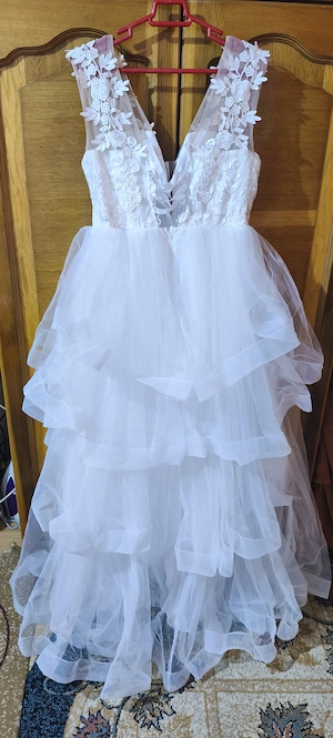 Vând rochie mireasa nouă 