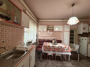 Casa spatioasa de 156mp cu 4 camere, teren de 237mp in Buzias - comision 0! - imagine 3