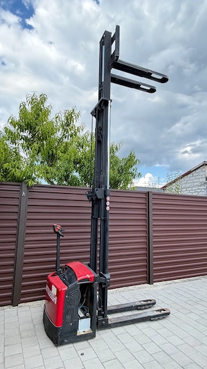 Transpalet electric Mitsubishi SBP16N, 1.6T, ridicare 4,3 m + baterie NOUĂ + încărcător - imagine 2