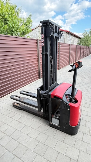 Transpalet electric Mitsubishi SBP16N, 1.6T, ridicare 4,3 m + baterie NOUĂ + încărcător