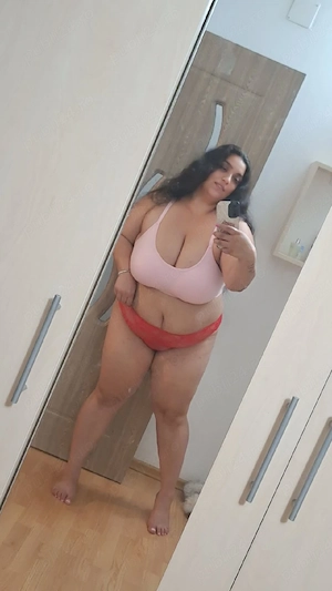 BBW Lary servicii totale fac si deplasari, fac si Dominare 