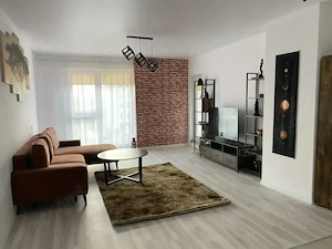 Inchiriez apartament 2 camere, zona Parcul Carol