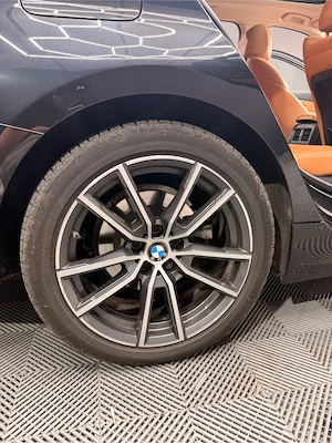 BMW 320d xDrive Luxury Line - imagine 5