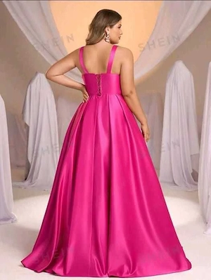 Vând rochie dama eleganta 