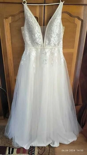 Vând rochie mireasa nouă 