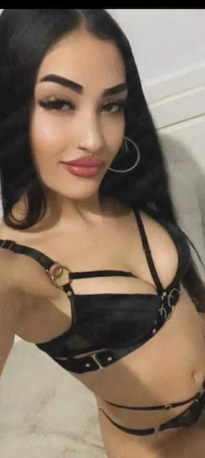 Melissa transexuală activă și pasivă accept începător la mine sau la tine deplasează te la domiciliu