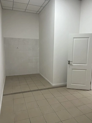 Spatiu comercial - vizibilitate excelenta