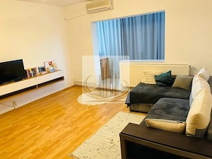 Vând apartament cu 2 camere-Aradului