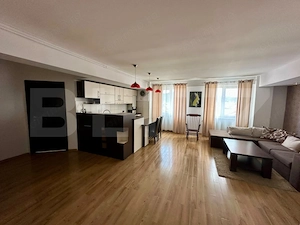 Apartament 2 camere, semidecomandat, zona Calea Moldovei, 68mp - imagine 3