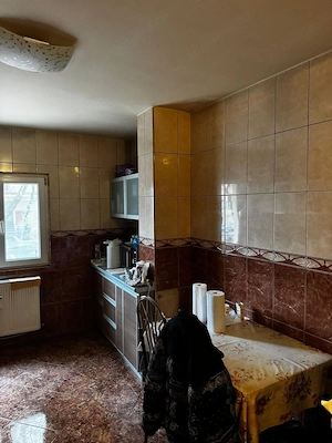 Apartament cu 3 camere , str. Bozieni - imagine 4