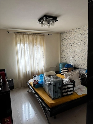 Apartament cu 3 camere , str. Bozieni - imagine 12