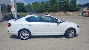 Vând SKODA Octavia 3