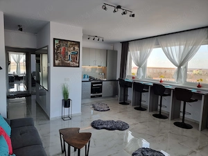 Inchiriez Penthouse - 2 camere cu terasa de 55 mp - direct de la proprietar  - contract  minim 1 an - imagine 4