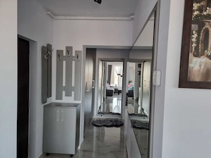 Inchiriez Penthouse - 2 camere cu terasa de 55 mp - direct de la proprietar  - contract  minim 1 an - imagine 5