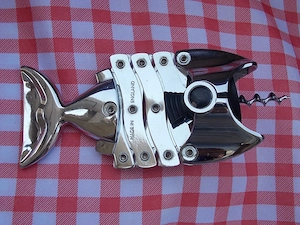 Tirbuson Schelet Peste Cu Parghie Acordeon Lazy Fish Dop Vin