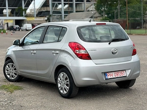 Hyundai i20  1.2i-Motion 80CP  An 2011  AUX   USB  BT  Euro 5 - imagine 4