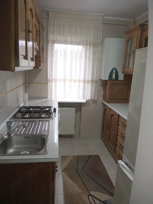 Vând apartament cu două camere  - imagine 5
