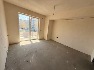 Apartament 2 camere semidecomandat zona Florilor - imagine 8