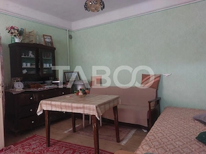 Casa si curte individuala 2 corpuri de casa separate 4 camere gradina  - imagine 13