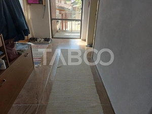 Casa si curte individuala 2 corpuri de casa separate 4 camere gradina  - imagine 17