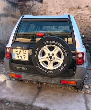 Land Rover Freelander, 4x4, an 2000, benzina, motor 1.8 - imagine 4