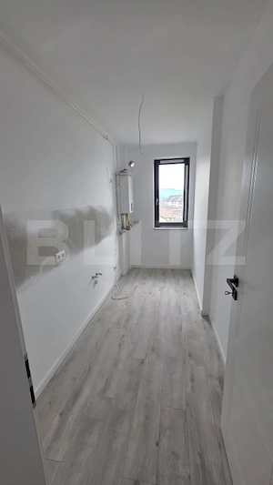 Apartament 3 camere, 77,90 mp, cu 2 băi, în bloc nou, zona de nord - imagine 4