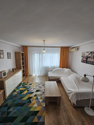 proximitate metrou , renovat + mobilat - imagine 4
